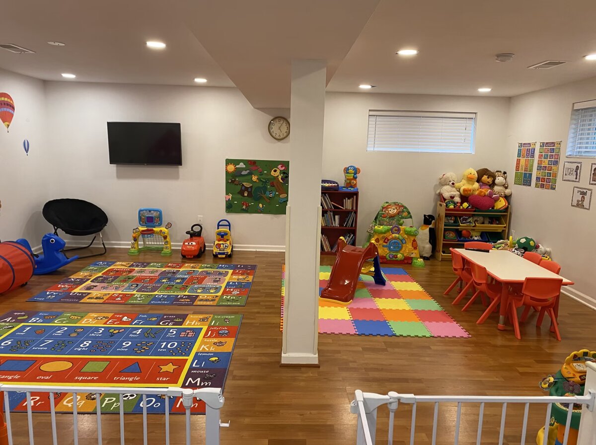 Nini Daycare licensed home daycare Burke VA